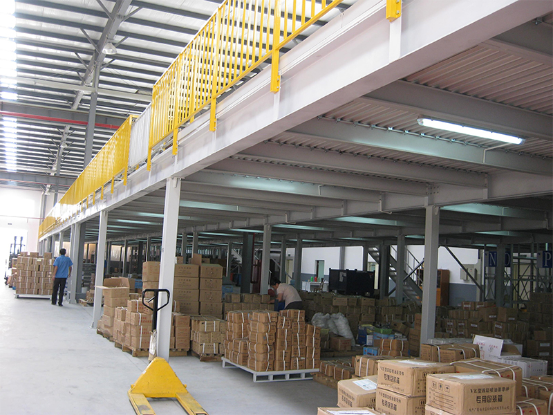 鋼平（píng）台